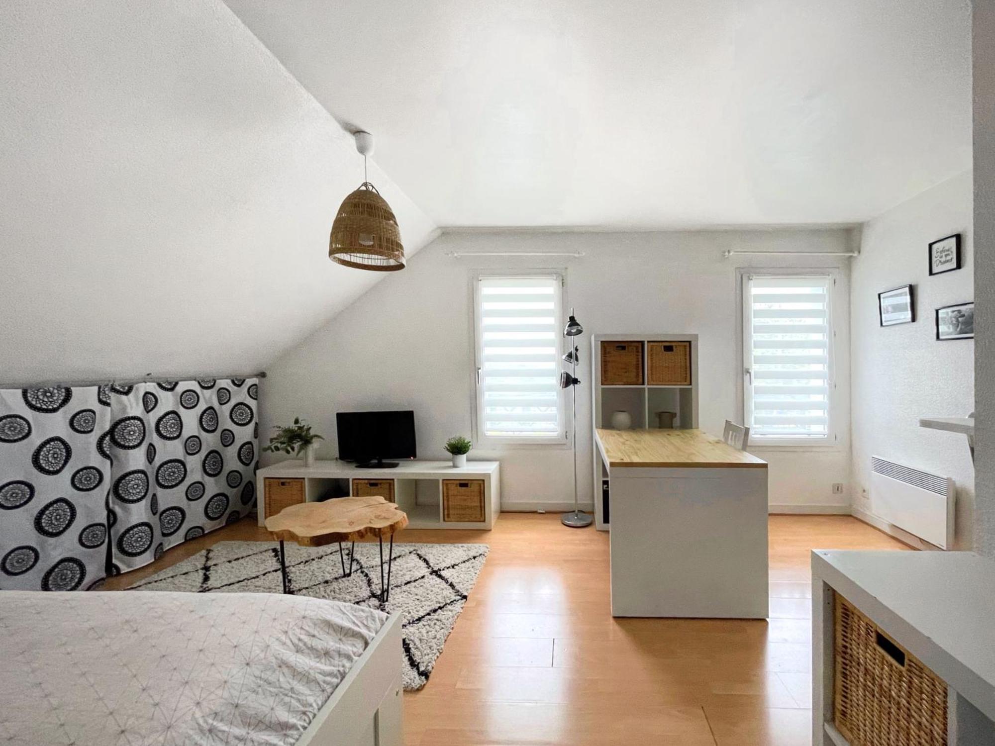 T1 Cosy - 5min Du Port - Parking - Linge Inclus * Vannes